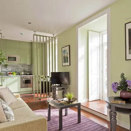 Colours Bairro Alto Лісабон