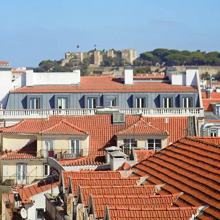 Colours Bairro Alto Апартаменты