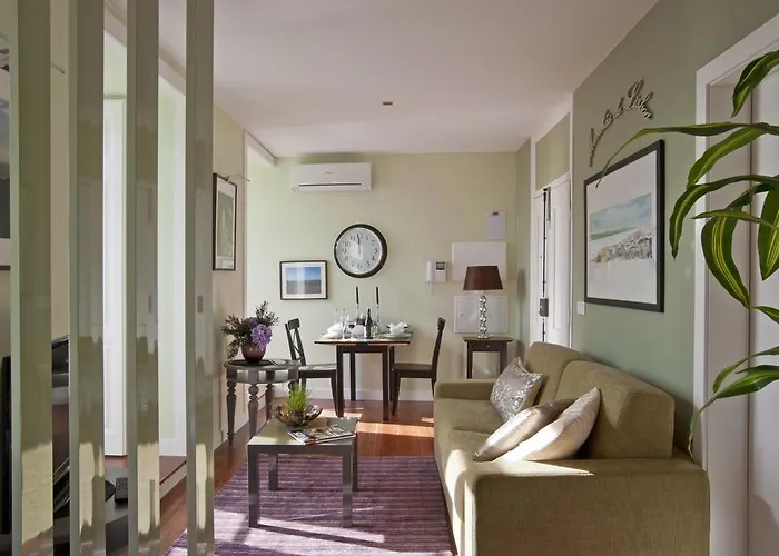 Colours Bairro Alto Apartamento Lisboa