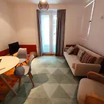 Colours Bairro Alto Апартаменты Лиссабон