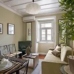 Апартаменты Colours Bairro Alto Лиссабон
