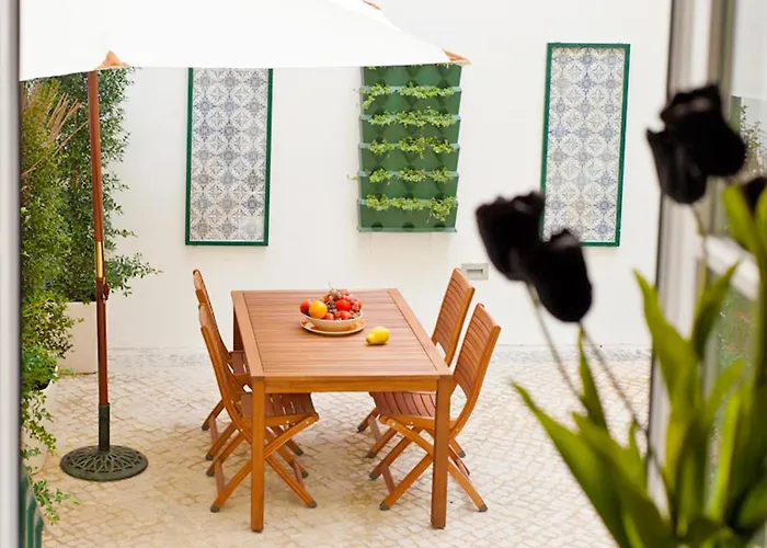 Colours Bairro Alto شقة