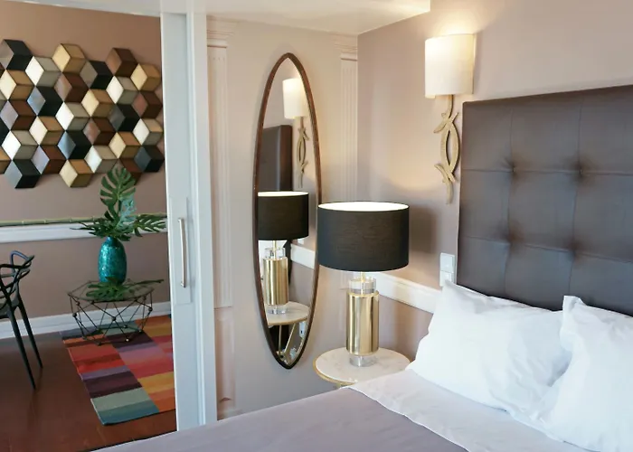 Colours Bairro Alto شقة *