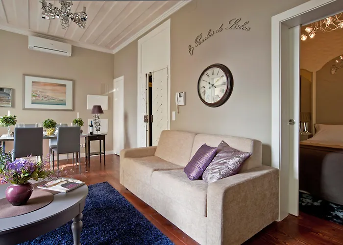 Colours Bairro Alto شقة